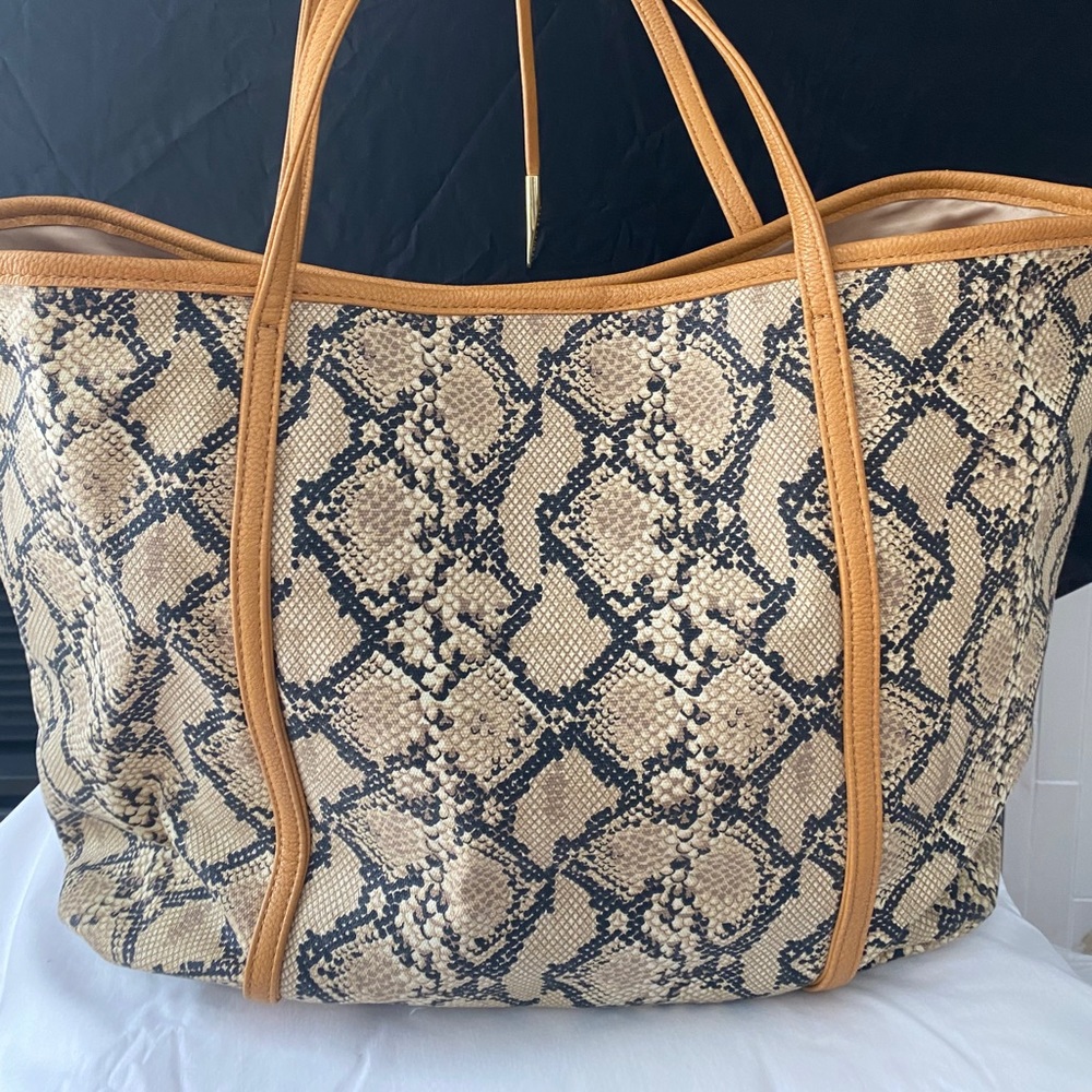Kate Landry tote